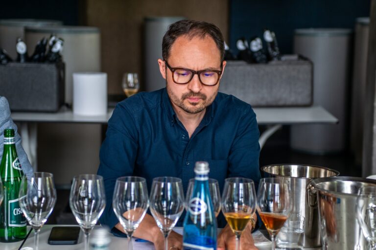 Zdjęcie jury:Adam Pawłowski MS